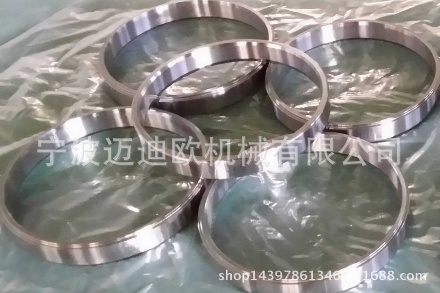 内曲线MCA/MCB液压马达后端油封耐磨钢套钢圈配件