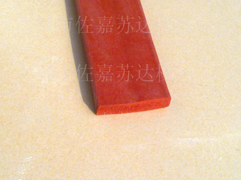 硅胶海绵条 红色硅胶发泡条50*3mm