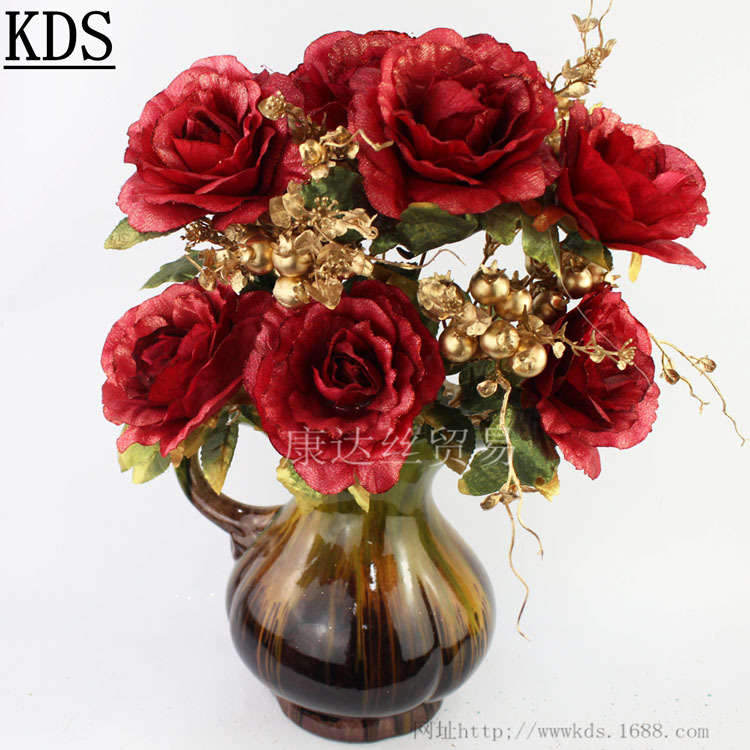 强奸小学女生动漫