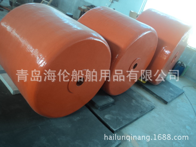 实心泡沫填充护舷防撞设施青岛否是海伦0.2-4.5米橡胶护舷聚氨酯E