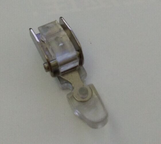 拉链压脚隐形拉链压脚适用 老式胜家家用缝纫机 销钉2MM 507836