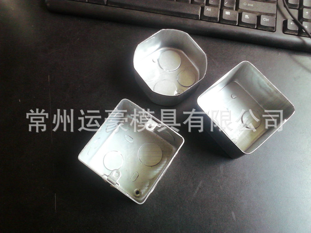 接線盒2
