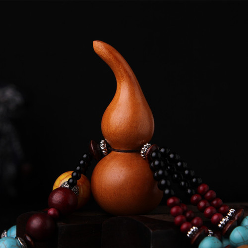 Hot Selling Car Accessories Crooked Mouth Gourd Whole Wood Peach Wood Car Interior Supplies Car Ornament YMG01