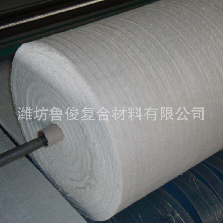 工厂批发玻璃纤维针刺棉 纤维防火棉排烟管隔热棉 玻璃纤维针刺毡