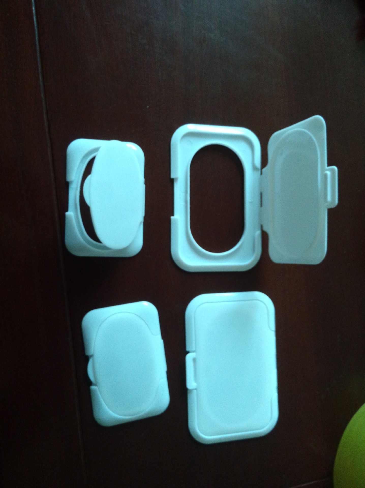 时尚卫生塑料湿巾盖装饰用盖子批发防漏金属盖螺旋盖瓶盖密封铝盖