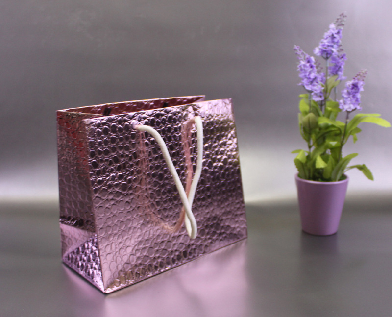 供应牛皮纸复合手挽袋，可根据客户需求订制