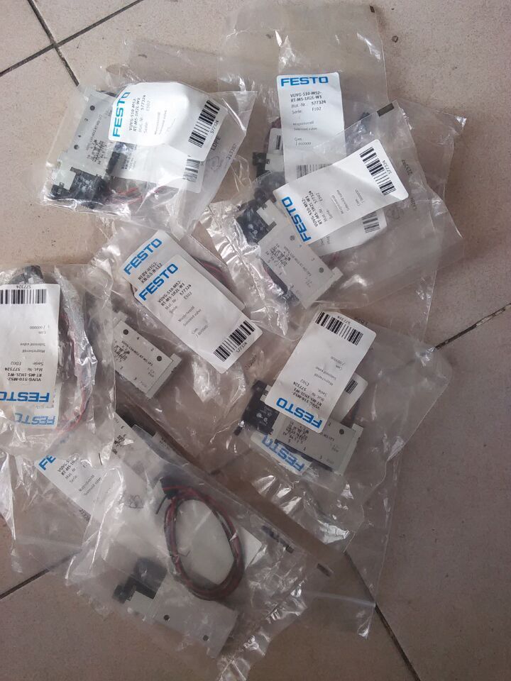 应费斯托电磁阀VUVG-L10-P53C-T-M7-1P3   VAVE-L1-1VH2-LP
