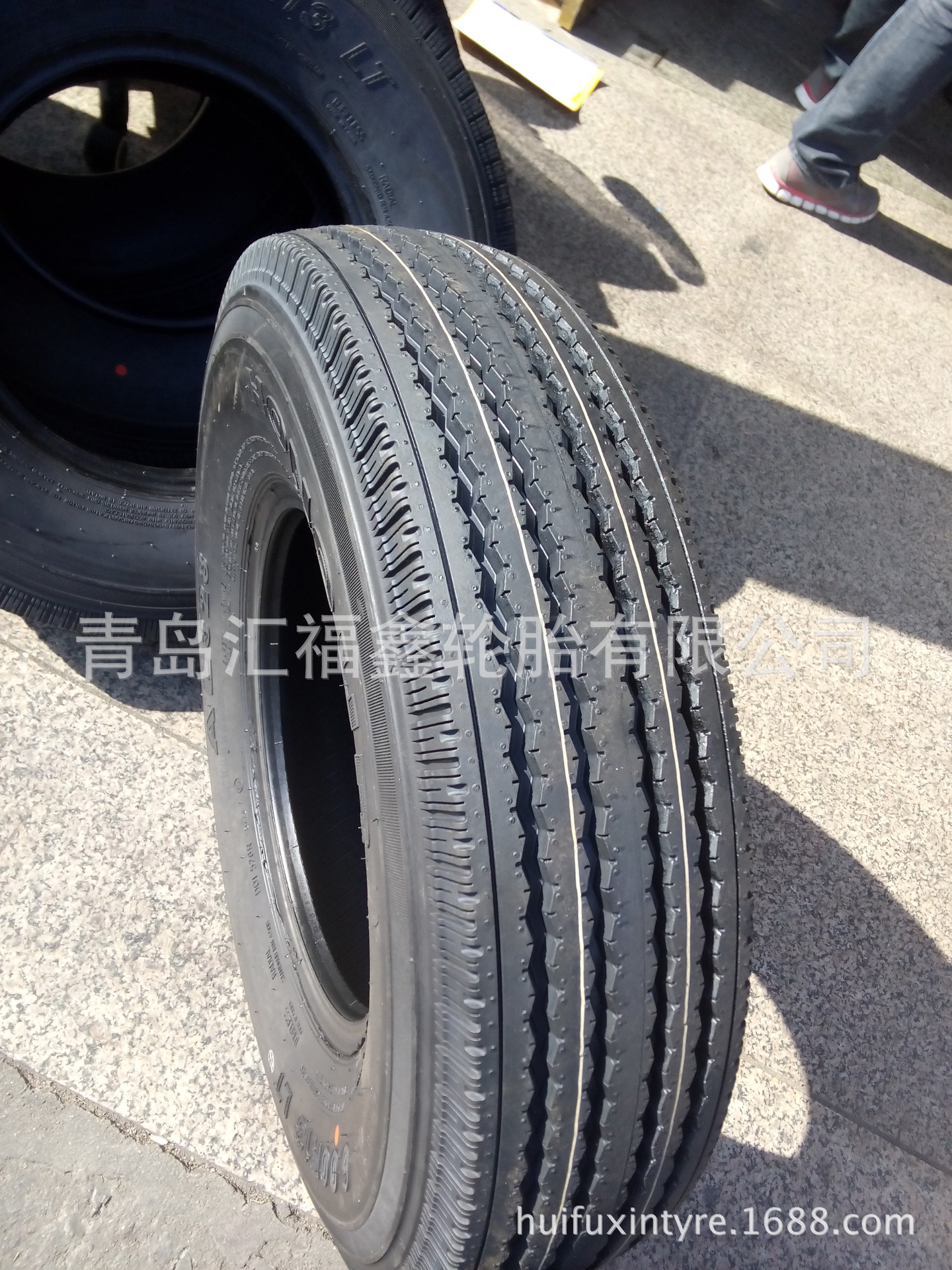 【现货销售】轻卡轮胎6.00R15  LT  现货销售 600R15 LT