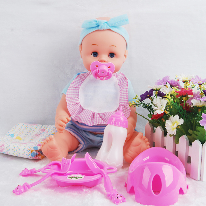Directo de fábrica al por mayor hablando puede tomar un baño Pee Blink simulación muñeca entrenamiento de limpieza