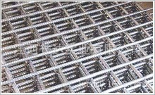 供应如磐牌马钢比亚西生产桥梁用钢筋焊接网