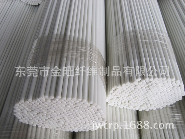 White fiberglass rod 0