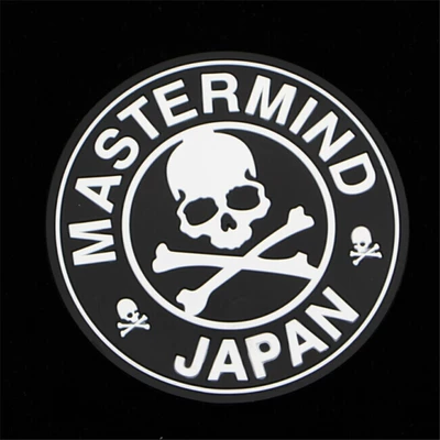 Fashionable Brand Anti-Slip Mat Car Perfume Mat Black and White Plaid Anti-Slip Mat Mobile Phone Miscellaneous Mat Car Accessories Crow Heart (Anti-slip mat) - skull-white-14145cm