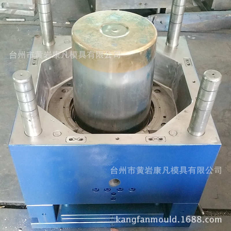 塑胶桶模具制造，塑料涂料桶 肥料包装桶模具定做
