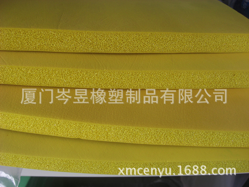 厂家供应NBR泡棉，开孔，闭孔NBR，NBR橡塑泡棉 PP发泡片