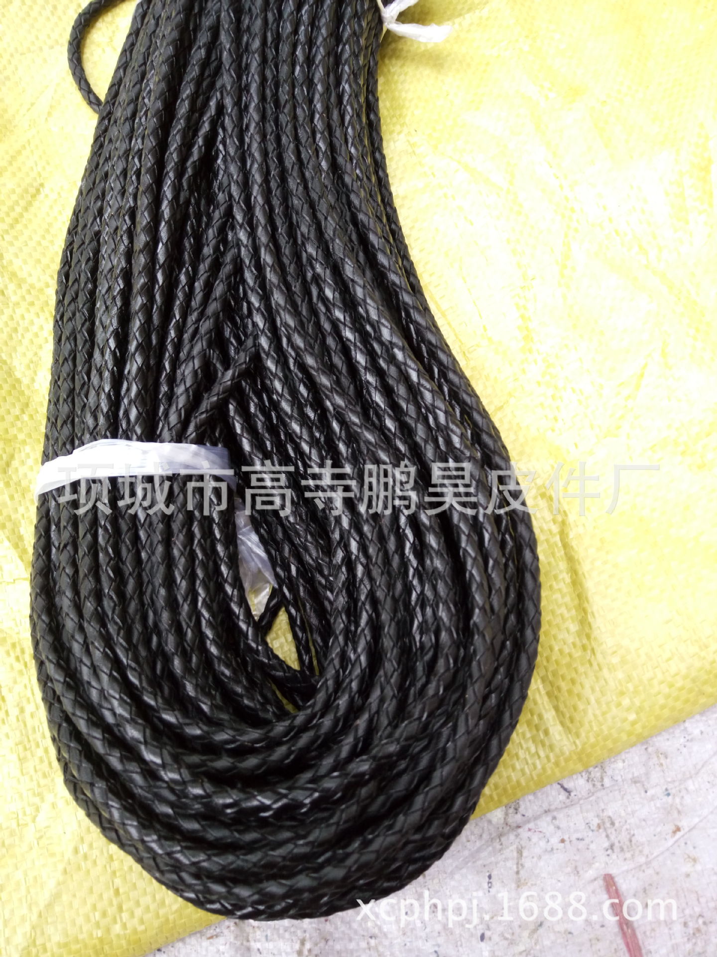 棕色3股牛皮编织绳 头层编织牛皮牛皮绳 加工手链项链牛皮绳子