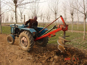 厂家直销植树机 挖坑机 地钻深度1M左右
