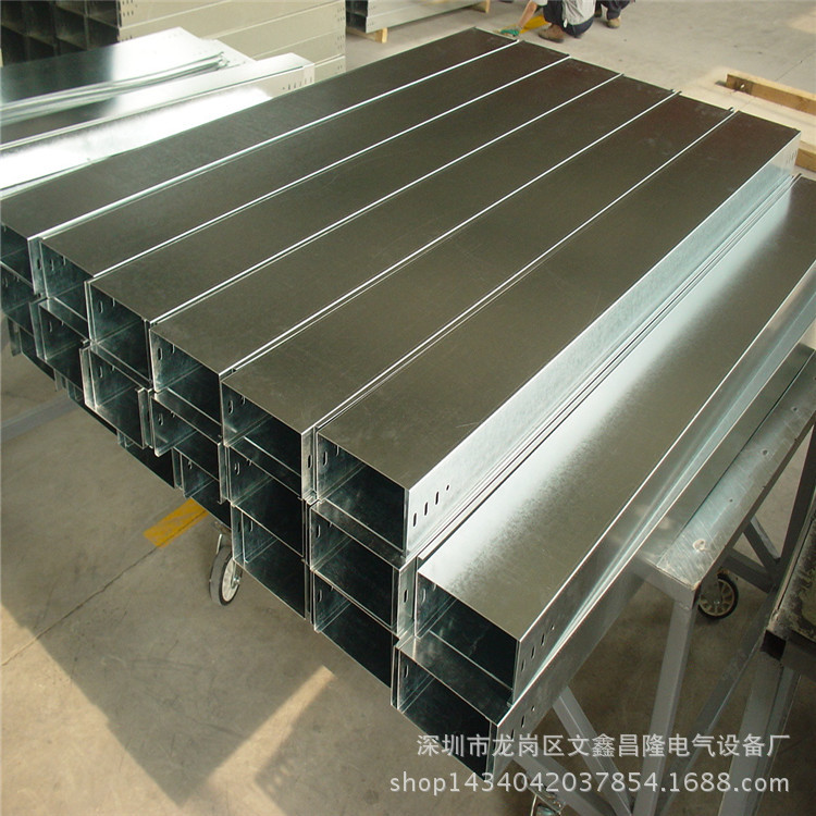 托盘式电缆桥架_托盘式电缆桥架 热镀锌托盘桥