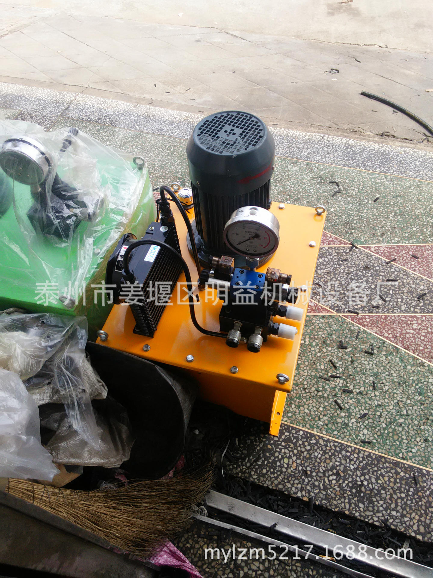 大吨位千斤顶电磁阀控制双向电动泵，双向电磁阀电动液压油泵