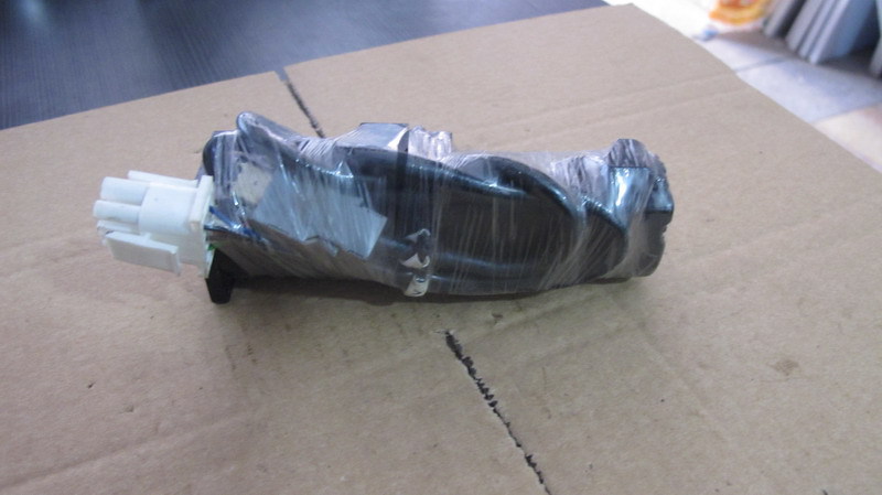 台州信达 二手安川电机 SGMAH-01ABA2C 保修三个月 询价