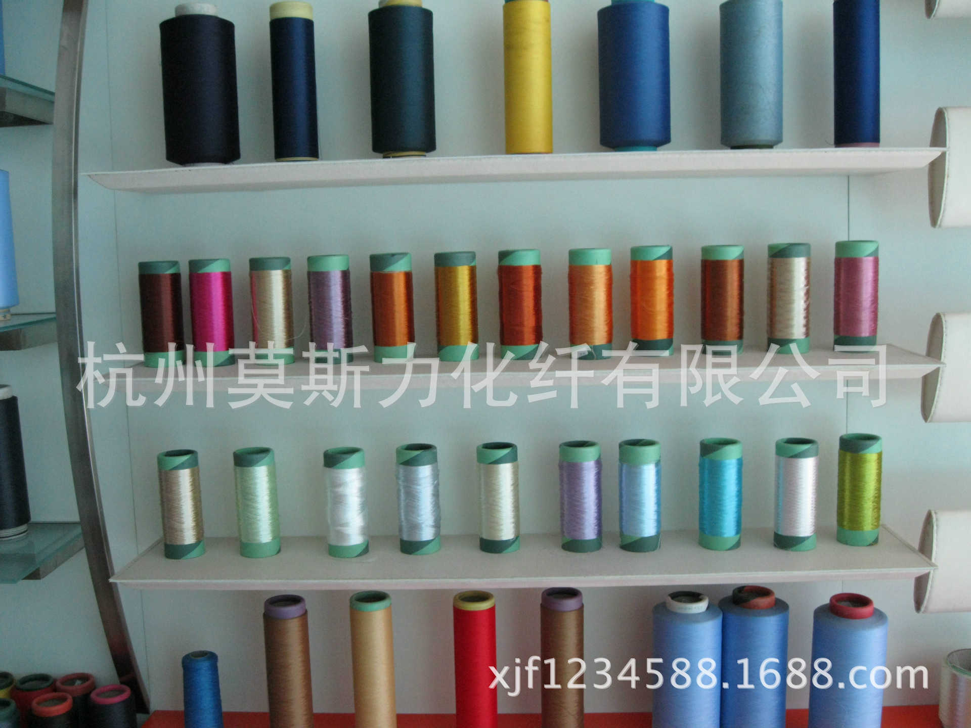 长期现货供应: 涤纶DTY色丝 75D--600D低弹丝 网络丝