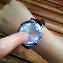 高品质创意概念个性智能皮带简约黑白LED手表男女情侣对表