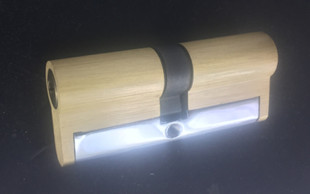 �~Ƭ�i�Ŀ��D��C��������䓗l�i�߷��I�T�i�o��