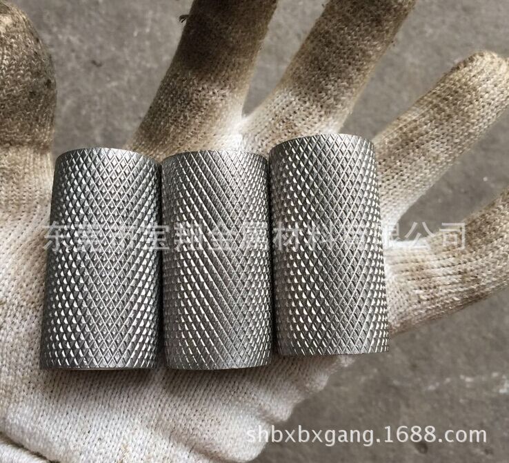 303 304 316 滚花不锈钢棒 直纹网纹斜纹 不锈钢拉花棒 滚花圆棒