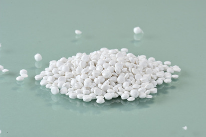 PVC挤塑颗粒 pvc塑料粒子真空热拉 定制各种性能颜色pvc粒子