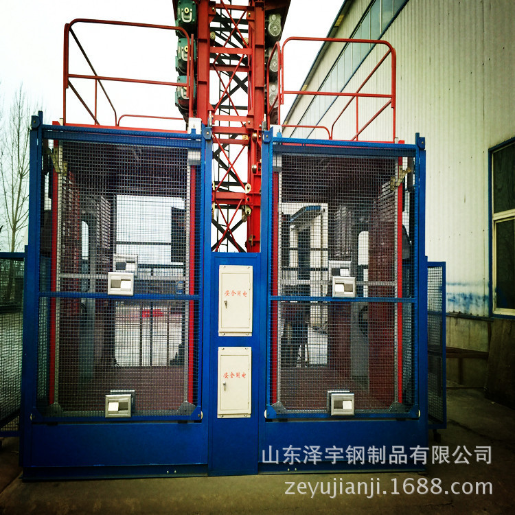 升降机  建筑施工电梯  SC200升降机