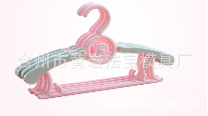 塑料儿童小衣架撑 婴儿防滑衣架晾衣架可调节 模具定制开发注塑