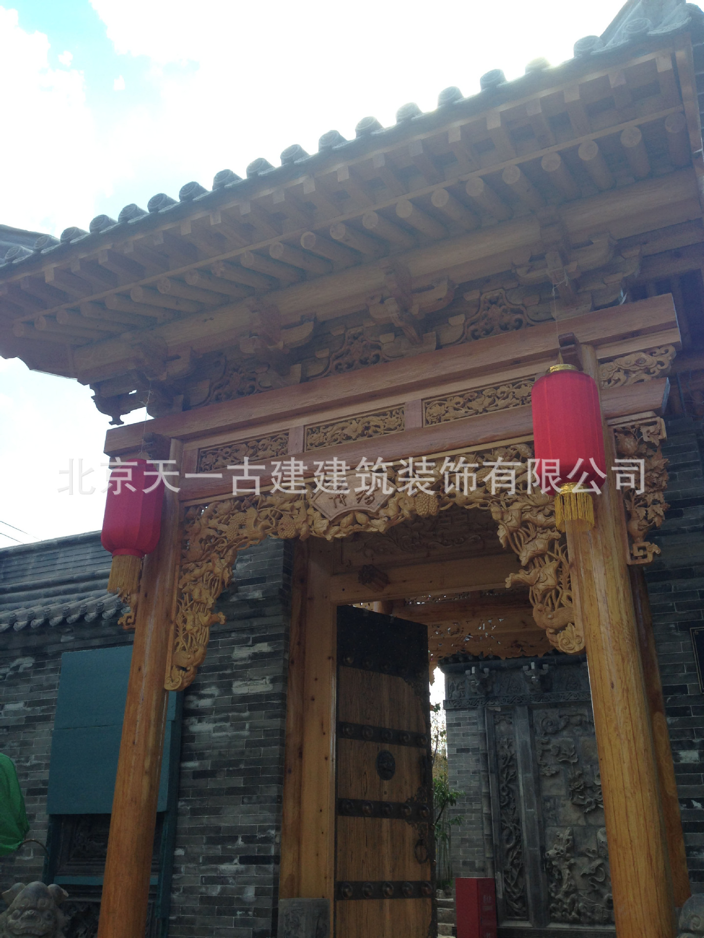 仿古实木门楼中式别墅室内外装修古建结构木质门楼加工装修-阿里巴巴