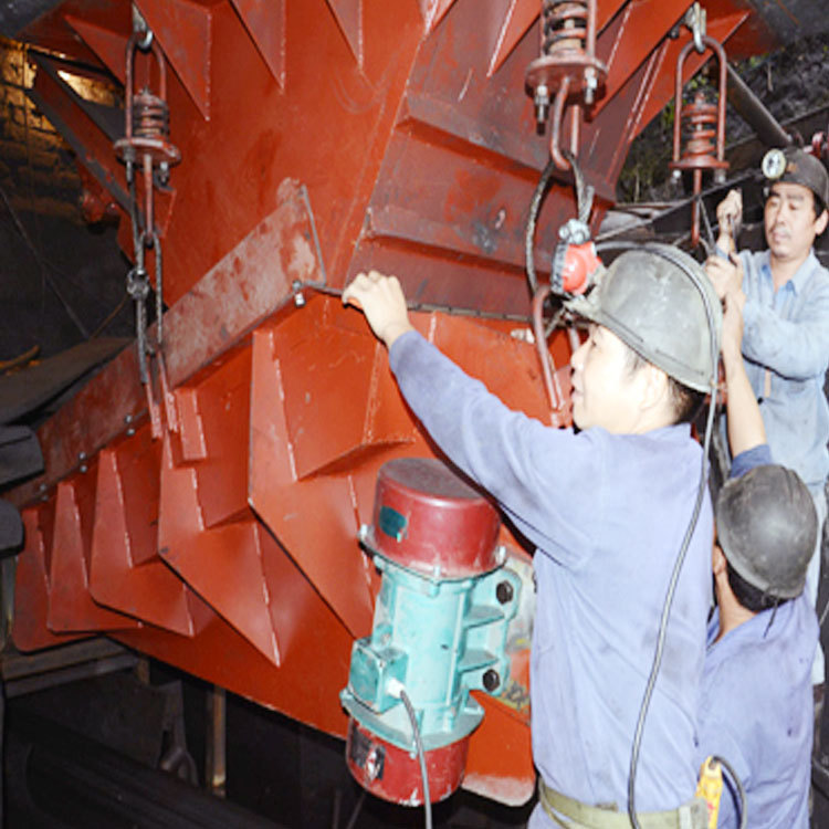 振动给煤机，电机振动给煤机，ZGM型振动给煤机