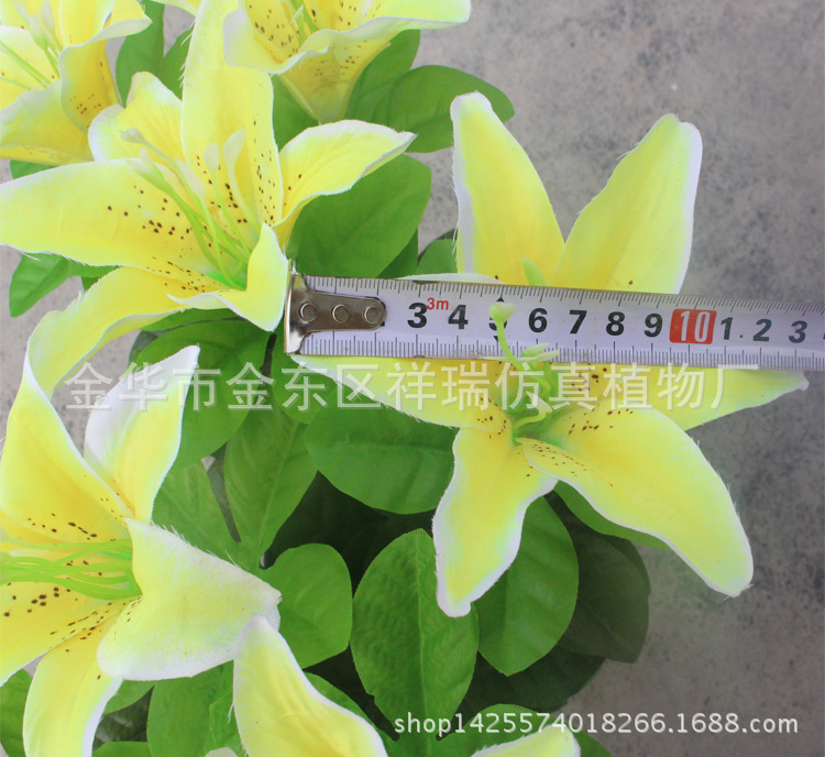 XRB-113玫琳3叉枝百合花8叶3花35厘米布花宽