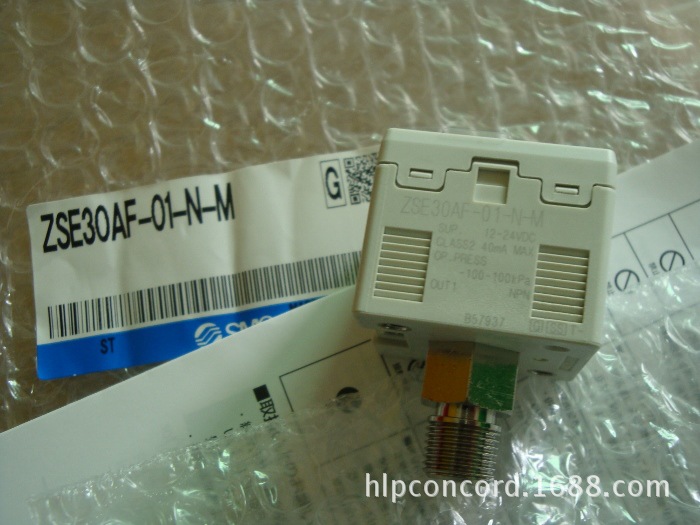供应全新原装 ZSE30AF-01-N-M 压力开关