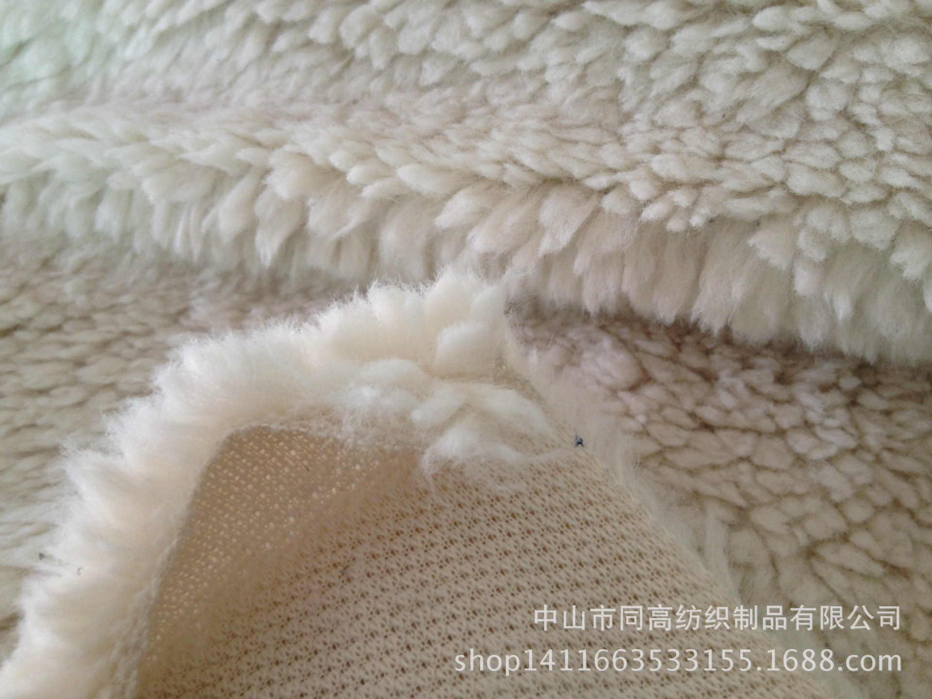 中山厂家直销纬编半光PV绒束毛绒布 夹克内里料