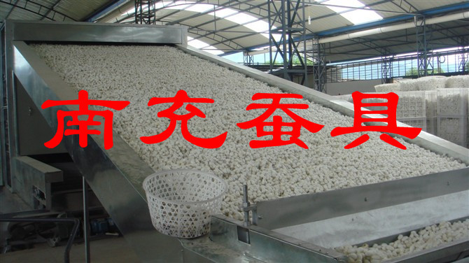 自动循环热风烘茧机 网带式烘茧机 蚕茧烘干机 蚕茧干燥设备