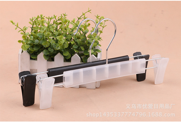 Household Dry Cleaning Shop Plastic Trouser Rack Black And White Plastic Non-slip Trouser Clip Clothing Store Trouser Rack