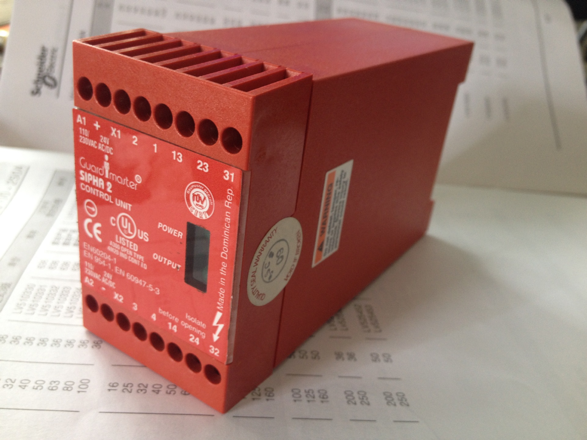 Allen-Bradley美国罗克韦尔SIPHA 2 安全继电器440N-S32021