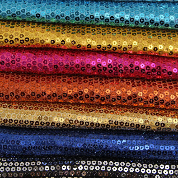 色丁底布5MM亮片绣花面料 现货批发 服装 箱包鞋帽用布女装