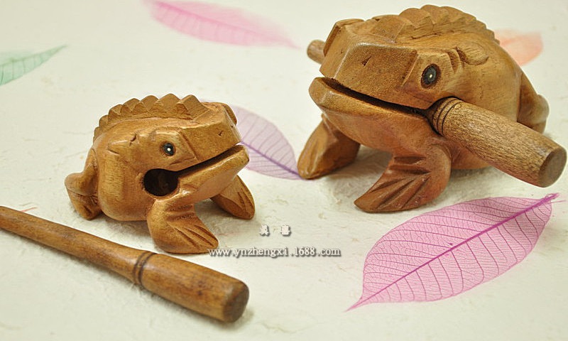 No.2 Decoration Thailand Manufactor Source of goods Mango wood carving Frog Arts and Crafts Scenic spot Travel? Anniversary gift