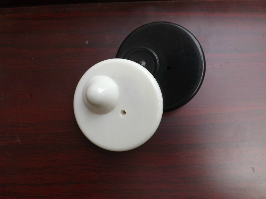 小圆防盗扣服装防盗扣黑白色偏心圆防盗硬标签圆形防盗扣超市磁扣|ru