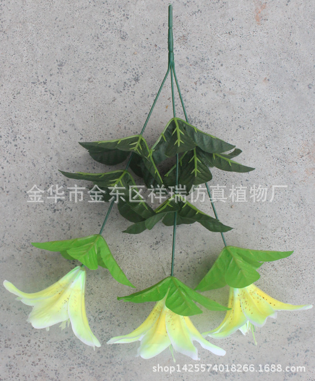 XRB-113玫琳3叉枝百合花8叶3花35厘米布单枝