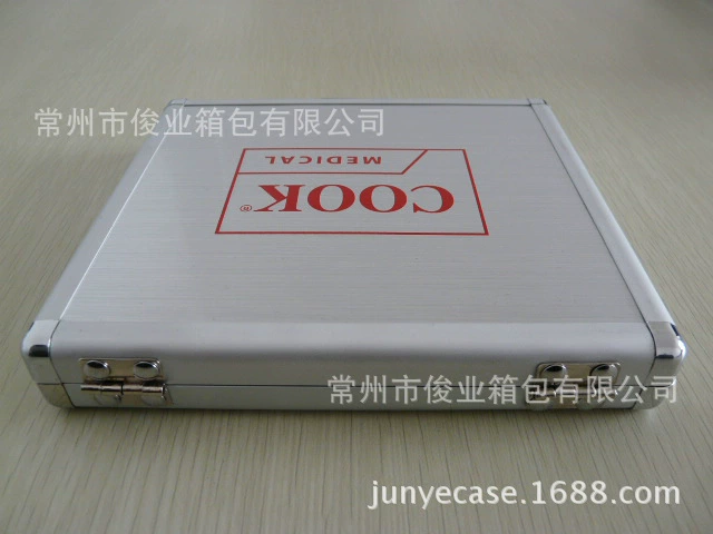 Производитель изготовил на заказ различные прецизионные приборы, ударопрочный алюминиевый ящик, ящик для инструментов и т. д.