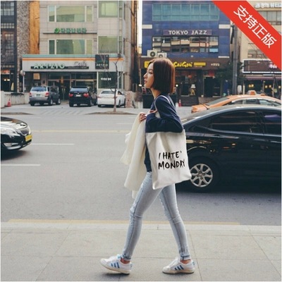 Bolsa de lona fresca bolsa de compras artística carta de mujer simple estudiante japonés bolsa de hombro Lona de mujer