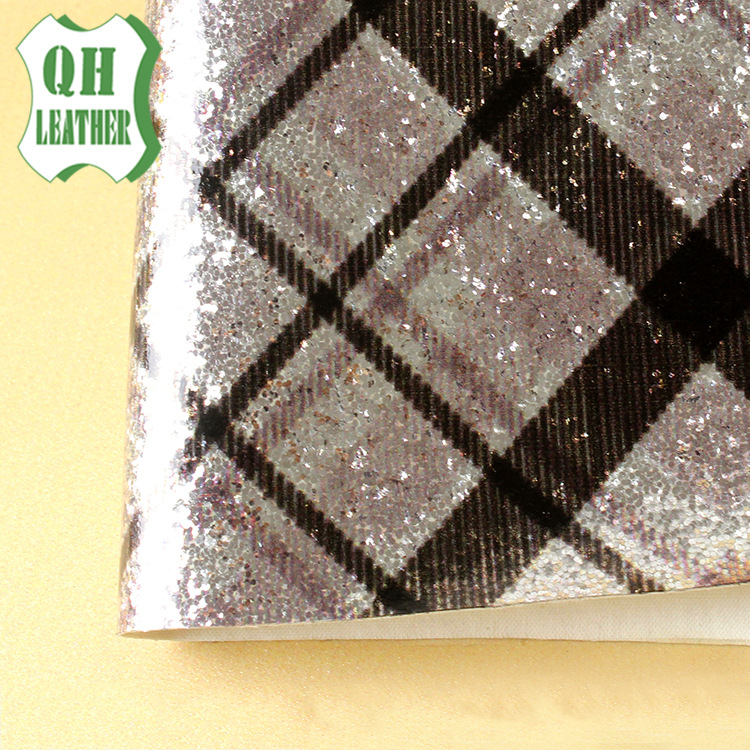 工厂直销黑白棋盘格水晶镜面格利特印花闪粉皮革箱包鞋材格子面料