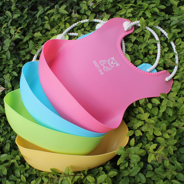 Children's three dimensional waterproof silicone eating bib for food