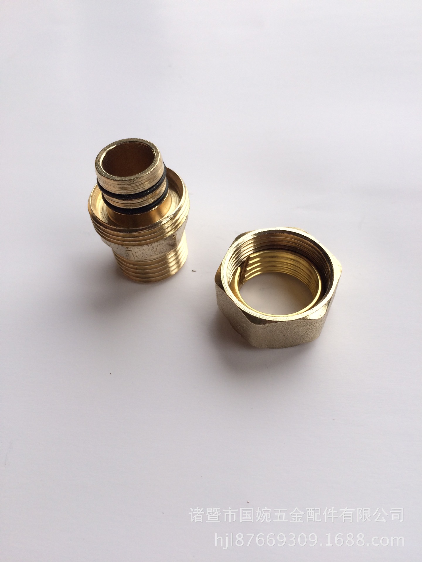 国巨20*1/2外丝直接 卡套式铜管件  铝塑管铜接头