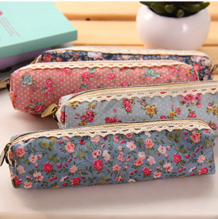 Small fresh and elegant stationery bag, elegant forest style, simple stationery box, polka dot floral pencil bag