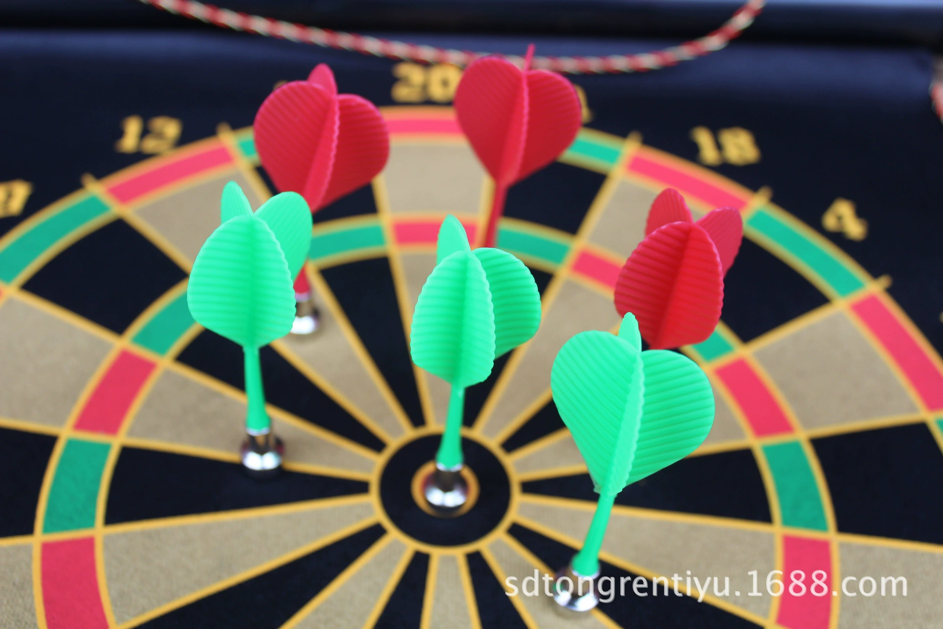 Double-sided magnetic amusing darts, increased thickness, 15inch