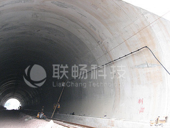 合福线-泄漏电缆夹具（公网覆盖工程）